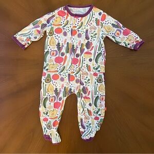 VGUC - Magnetic Me garden print footie
